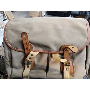 Vintage Billingham camera or tote overnight bag used in great shape classic